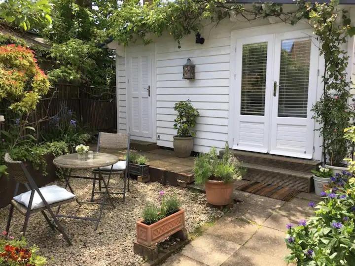Garden Studio Cranbrook Ngoại thất bức ảnh