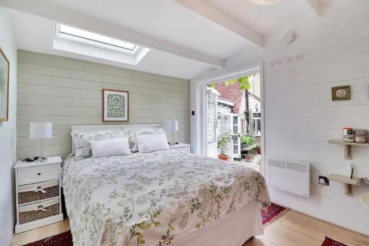 Garden Studio Cranbrook Ngoại thất bức ảnh